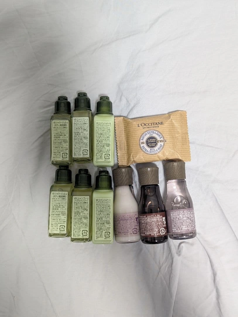 L'OCCITANE ・POLA アメニティセット トラベル用の写真2枚目
