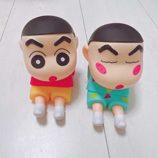 クレヨンしんちゃん スマホスタンド 2個セット