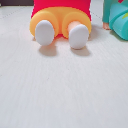 クレヨンしんちゃん　スマホスタンド　2個セットの写真4枚目
