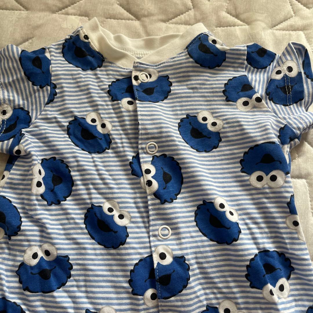 H&M セサミストリート クッキーモンスター ロンパースの写真2枚目