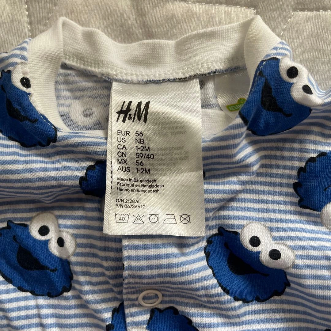 H&M セサミストリート クッキーモンスター ロンパースの写真3枚目