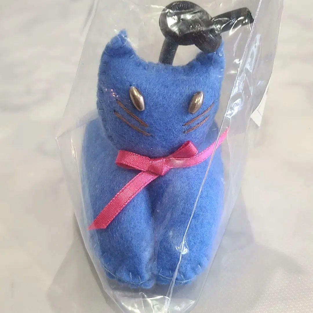 ネコ 赤 青 黄色 セットフェルト 工芸品 手作り 3匹 猫の写真3枚目