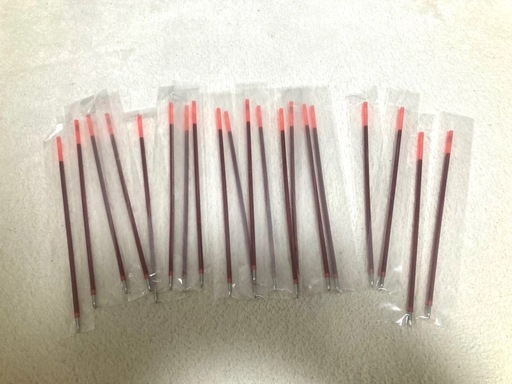 カウネット:赤ノック式ボールペン替芯20本「ぺんてる」未使用 新品 ボール径0.7㎜