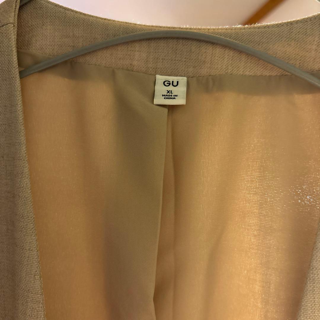 GU ベスト パンツ セットアップ ネット完売人気商品の写真10枚目