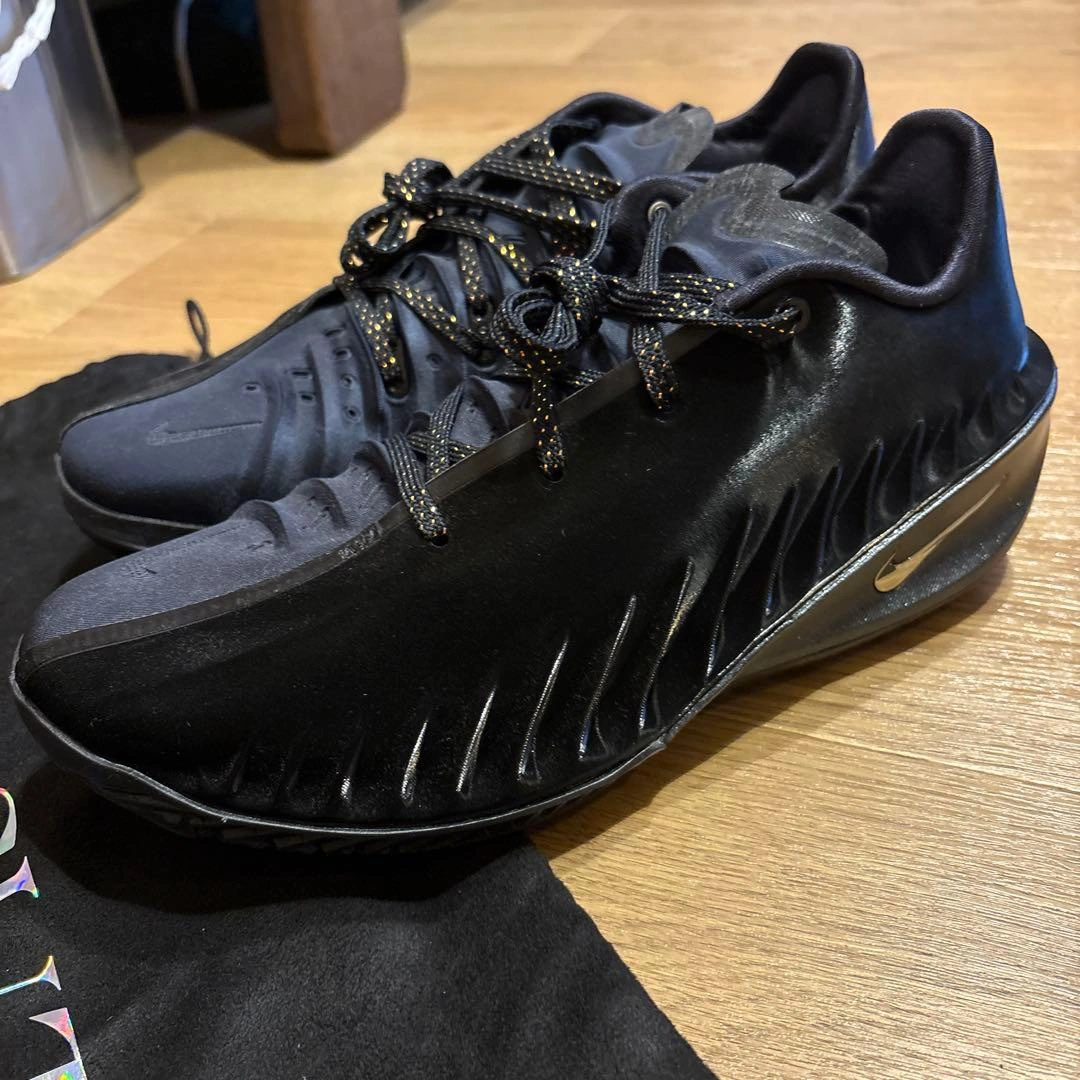 【値下げ】定価28,600円 NIKE G.T. カット 4 EP 黒 27cmの写真2枚目