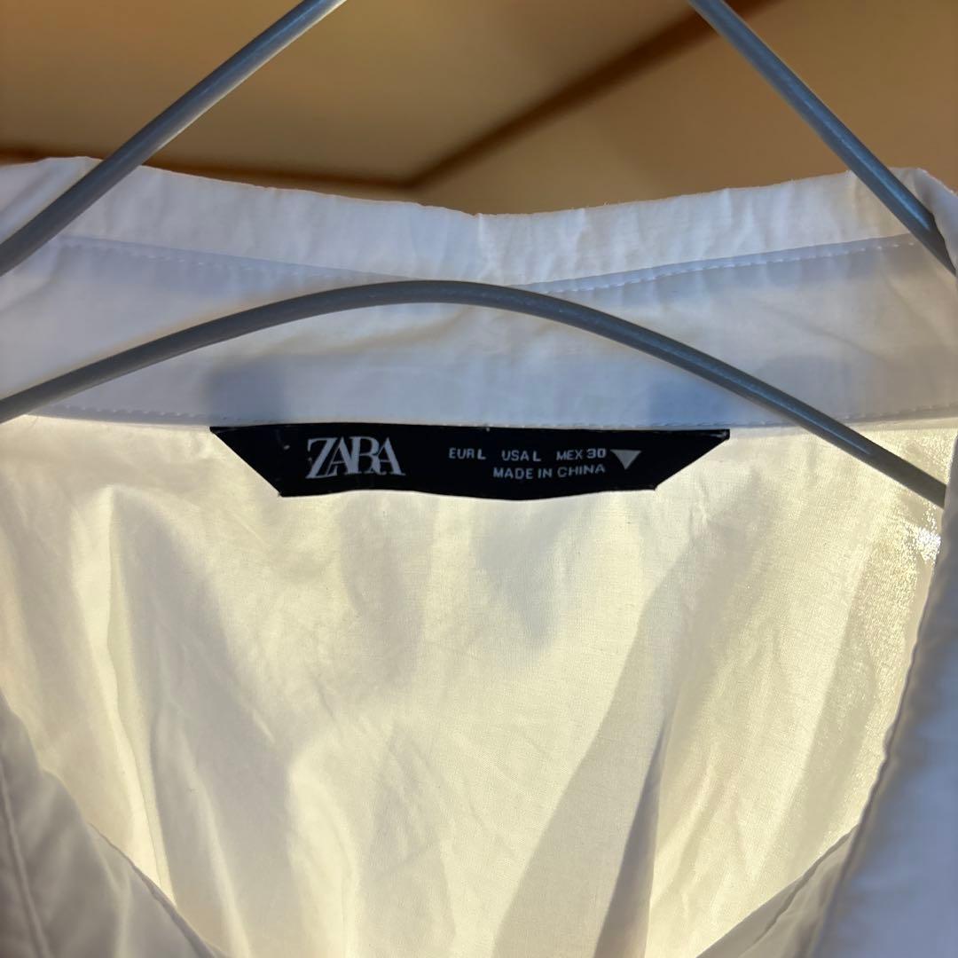 【最終値下げ】ZARA 白シャツ L コットン100％ バックギャザー 長袖の写真5枚目