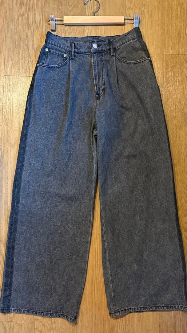 【最終値下げ】 coen TUCK WIDE PANTS デニムパンツ