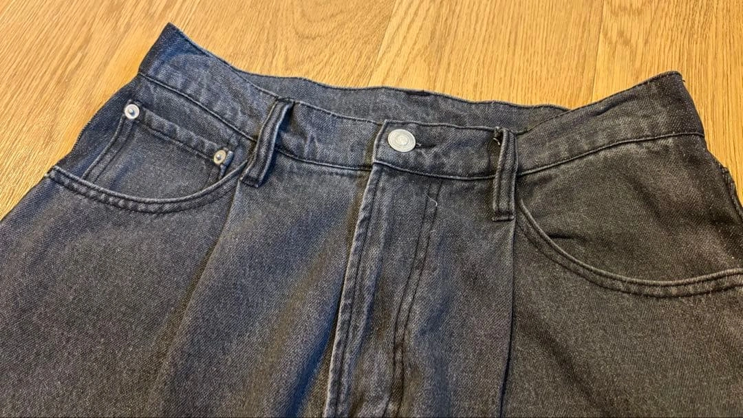 【最終値下げ】 coen TUCK WIDE PANTS デニムパンツの写真3枚目
