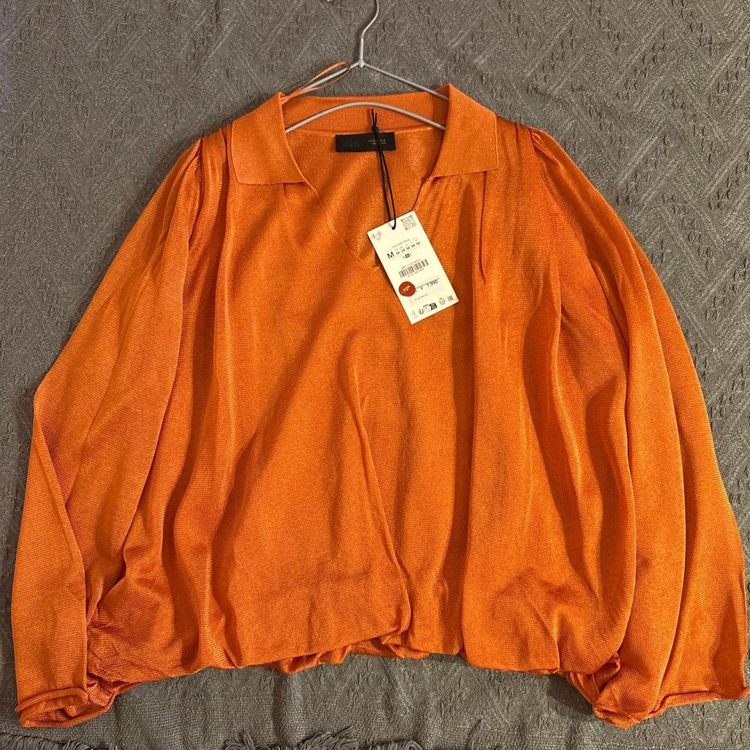 【値下げ】ZARA ポロネック 長袖ブラウス オレンジの写真3枚目