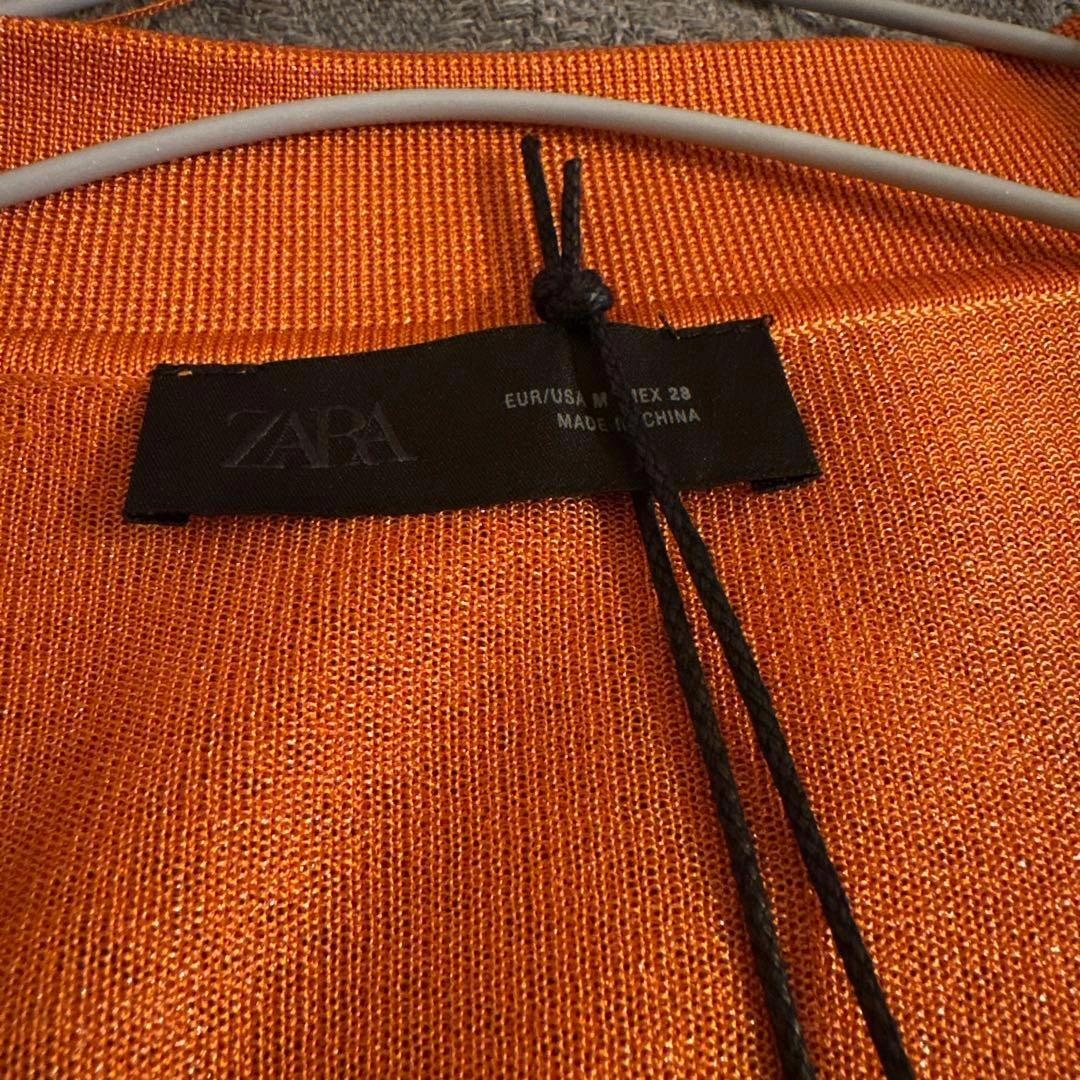 【値下げ】ZARA ポロネック 長袖ブラウス オレンジの写真5枚目