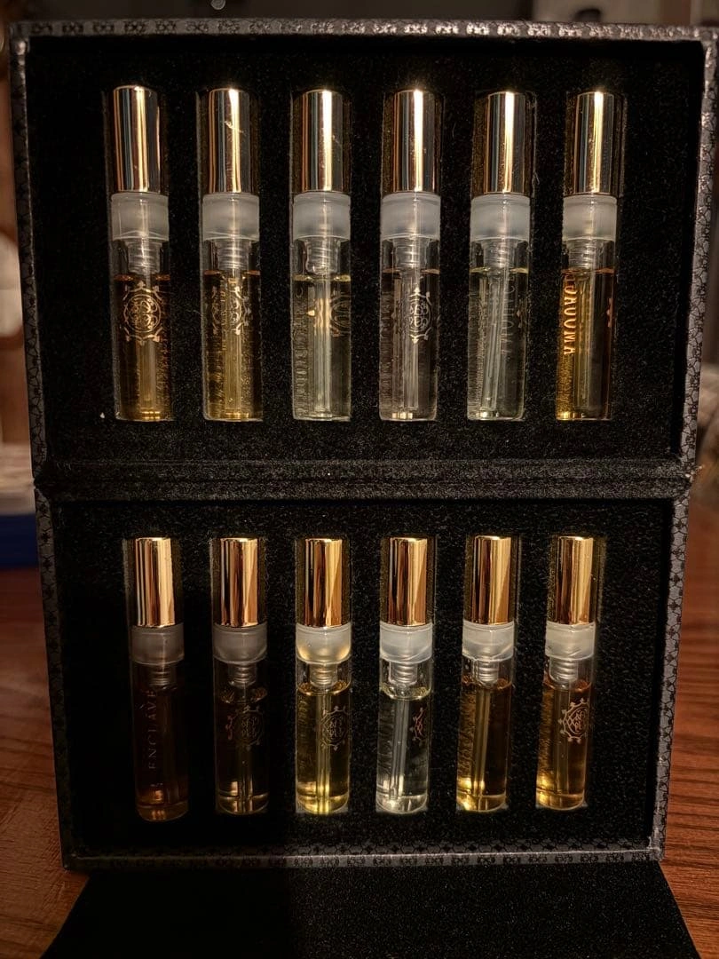 【最終値下げ】AMOUAGE EAU DE PARFUM MAN(2ml×12本