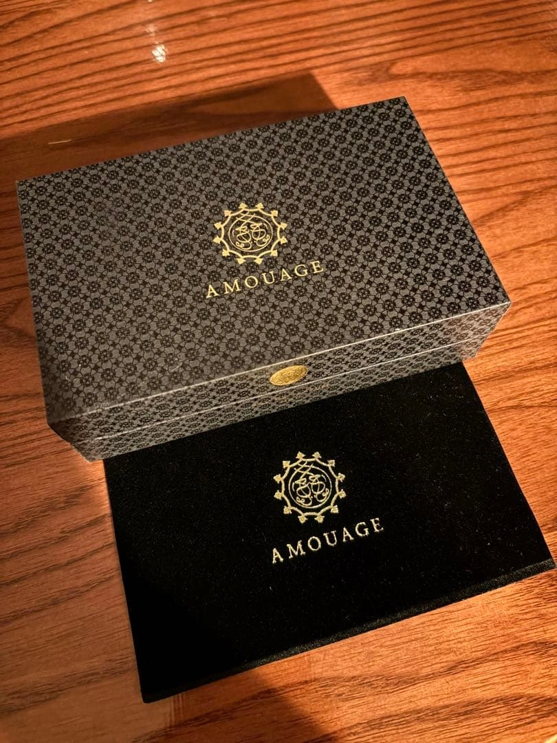 【最終値下げ】AMOUAGE EAU DE PARFUM MAN(2ml×12本の写真2枚目