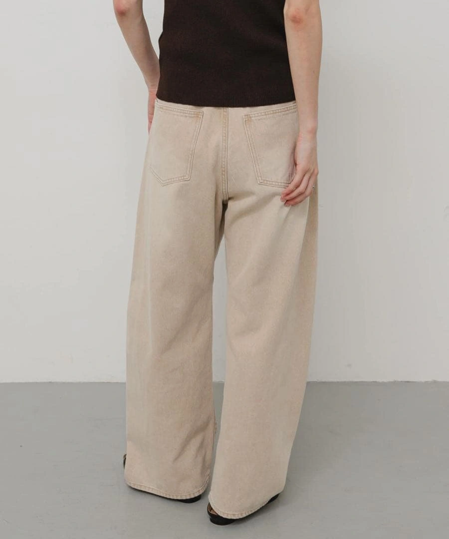 URBAN RESEARCH ベージュ ワイドデニムパンツの写真4枚目