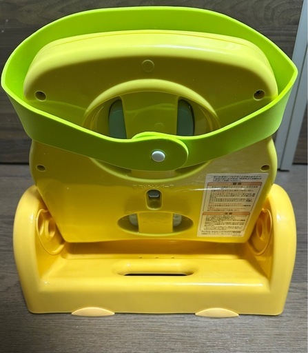 Aprica アップリカ ベビーバスチェア イエロー グリーン 新生児から2歳くらいまでの写真2枚目