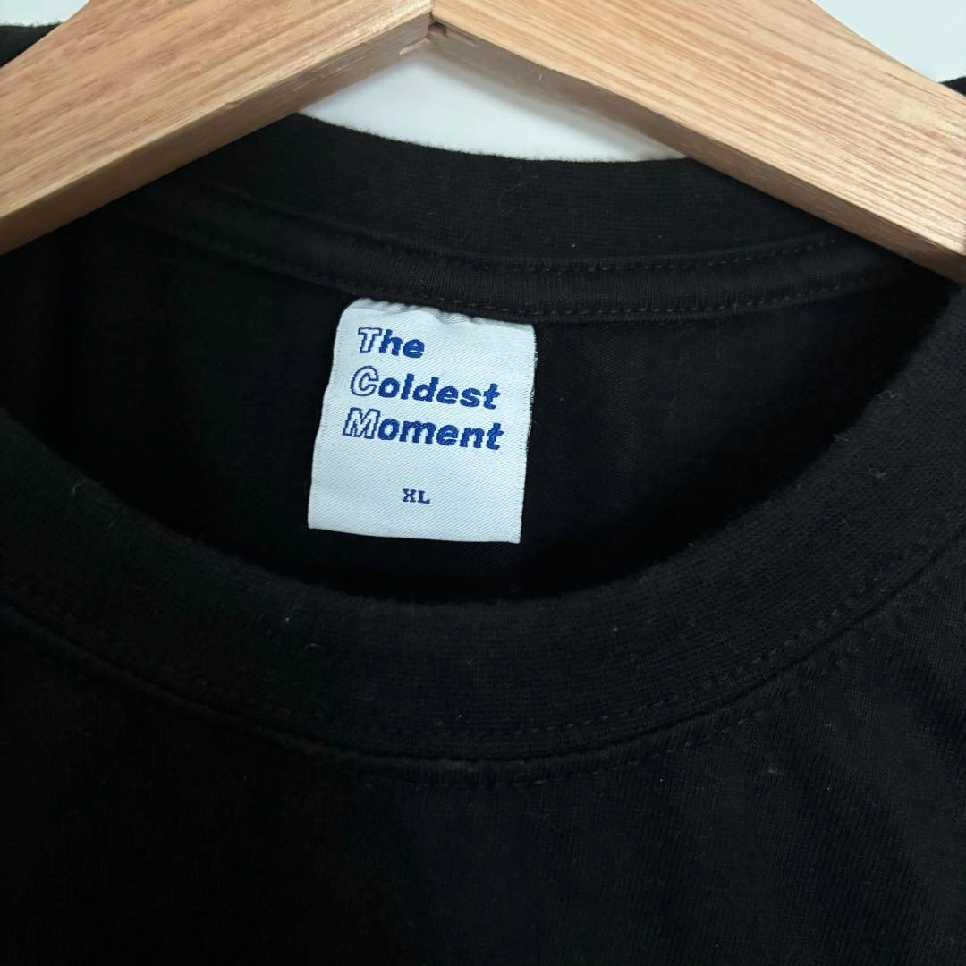 THECOLDESTMOMENT Tシャツの写真3枚目