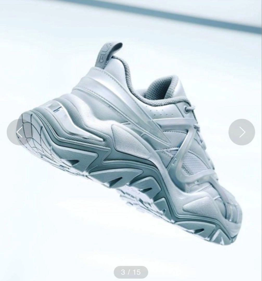 atmos FILA エレクトローブ3 コスミックの写真3枚目