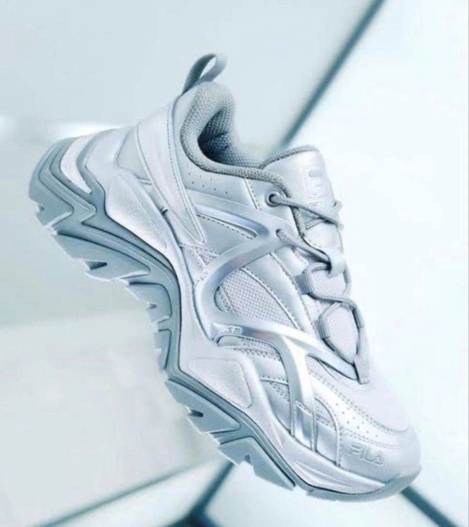 atmos FILA エレクトローブ3 コスミックの写真4枚目