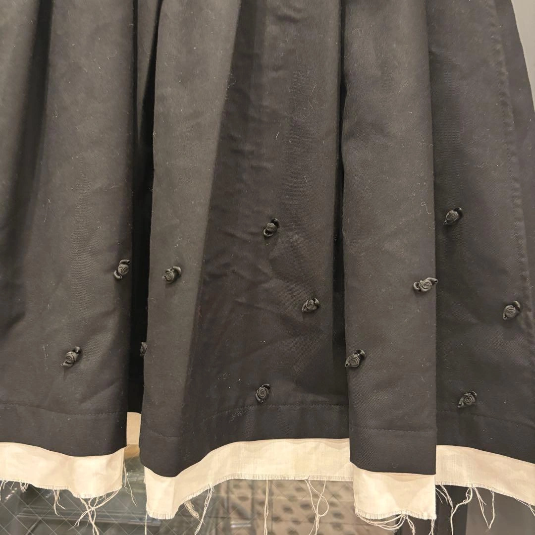 neith Rose Pleats Skirt Pantsの写真2枚目