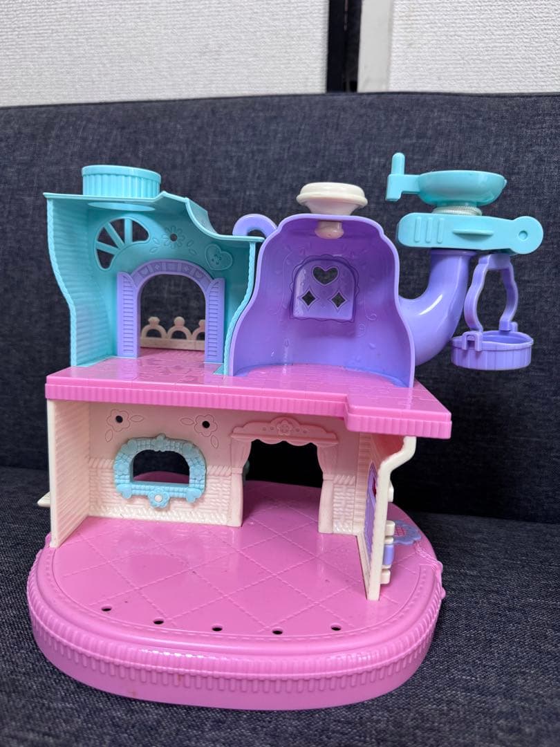 コタマ ティータイム ハウス ティーポット型プレイセット（フィギュア付き）