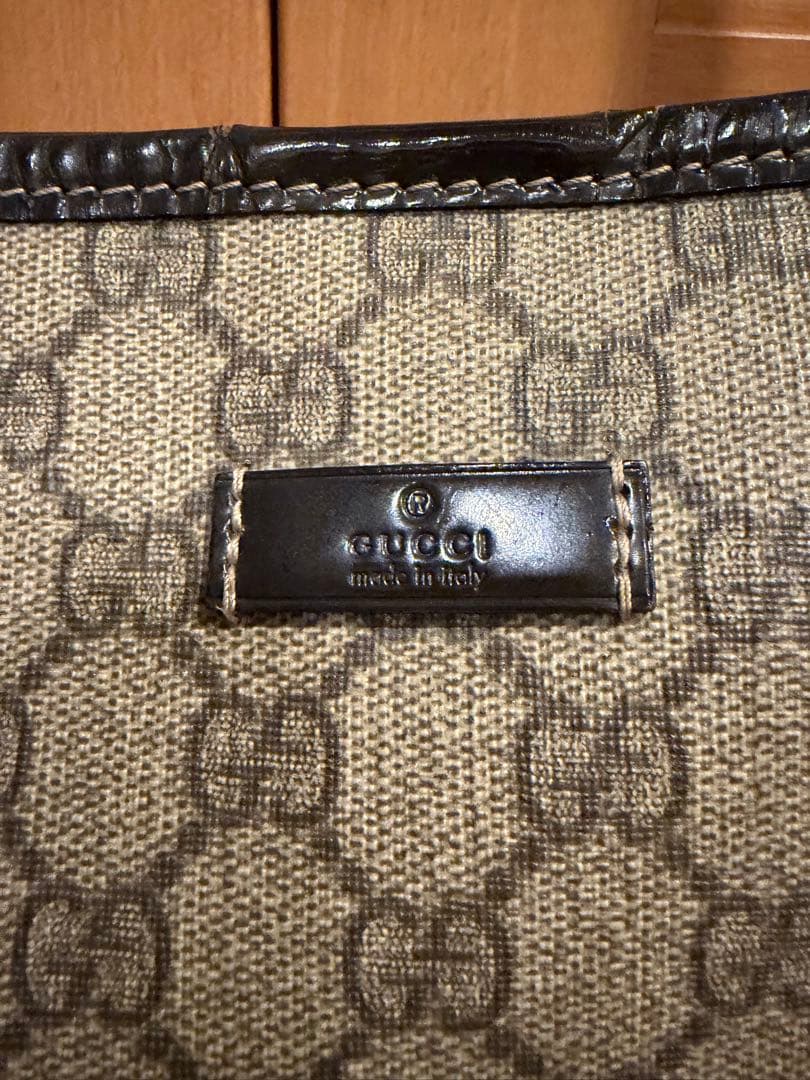 GUCCI GGスプリーム トートバッグの写真2枚目