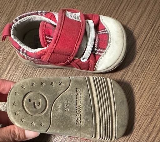 お子様用のスニーカー3足セット　　13cmの写真2枚目