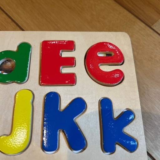 木製アルファベットパズルの写真5枚目