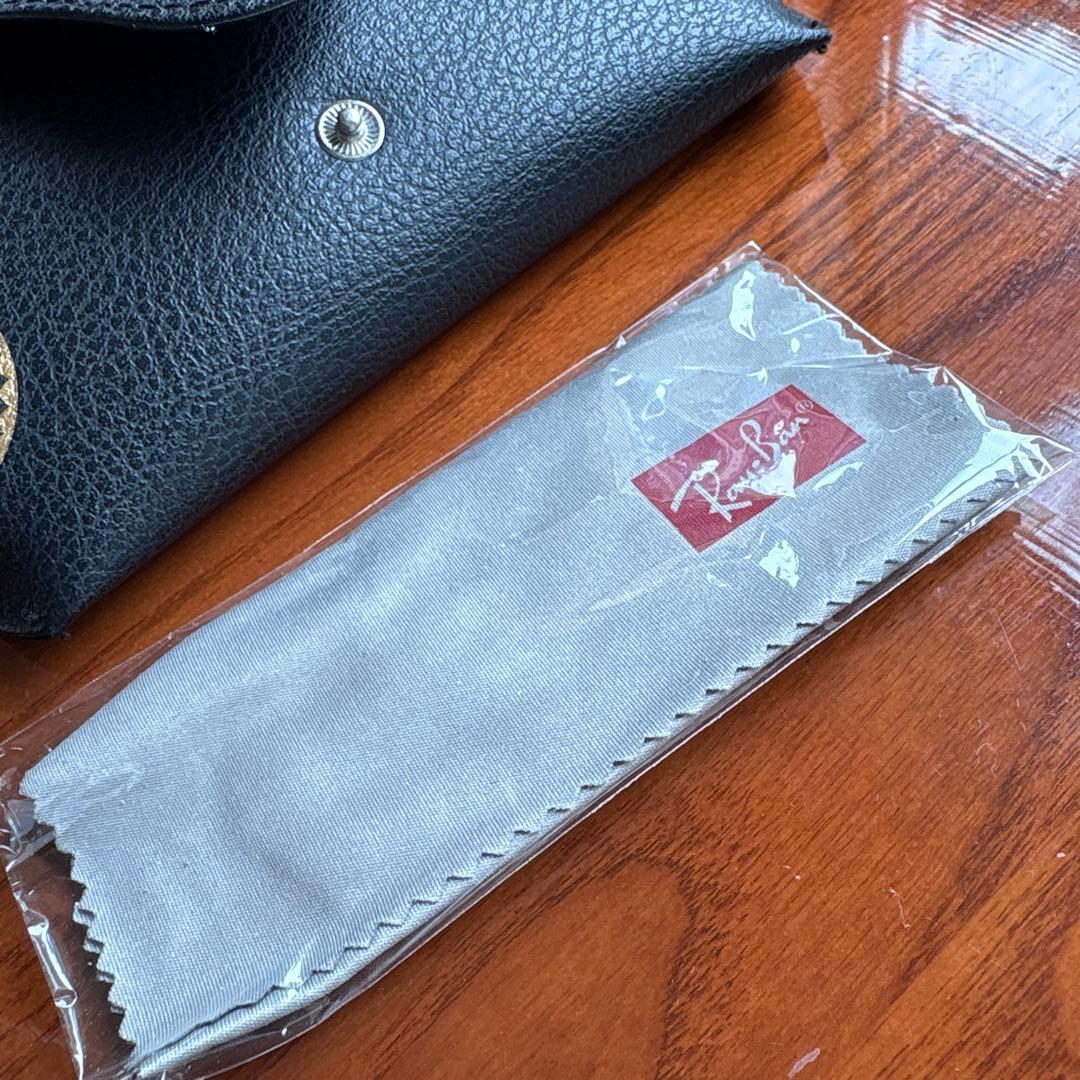 【最終値下げ！ケース付】Ray-Ban レイバン サングラス ベージュの写真8枚目