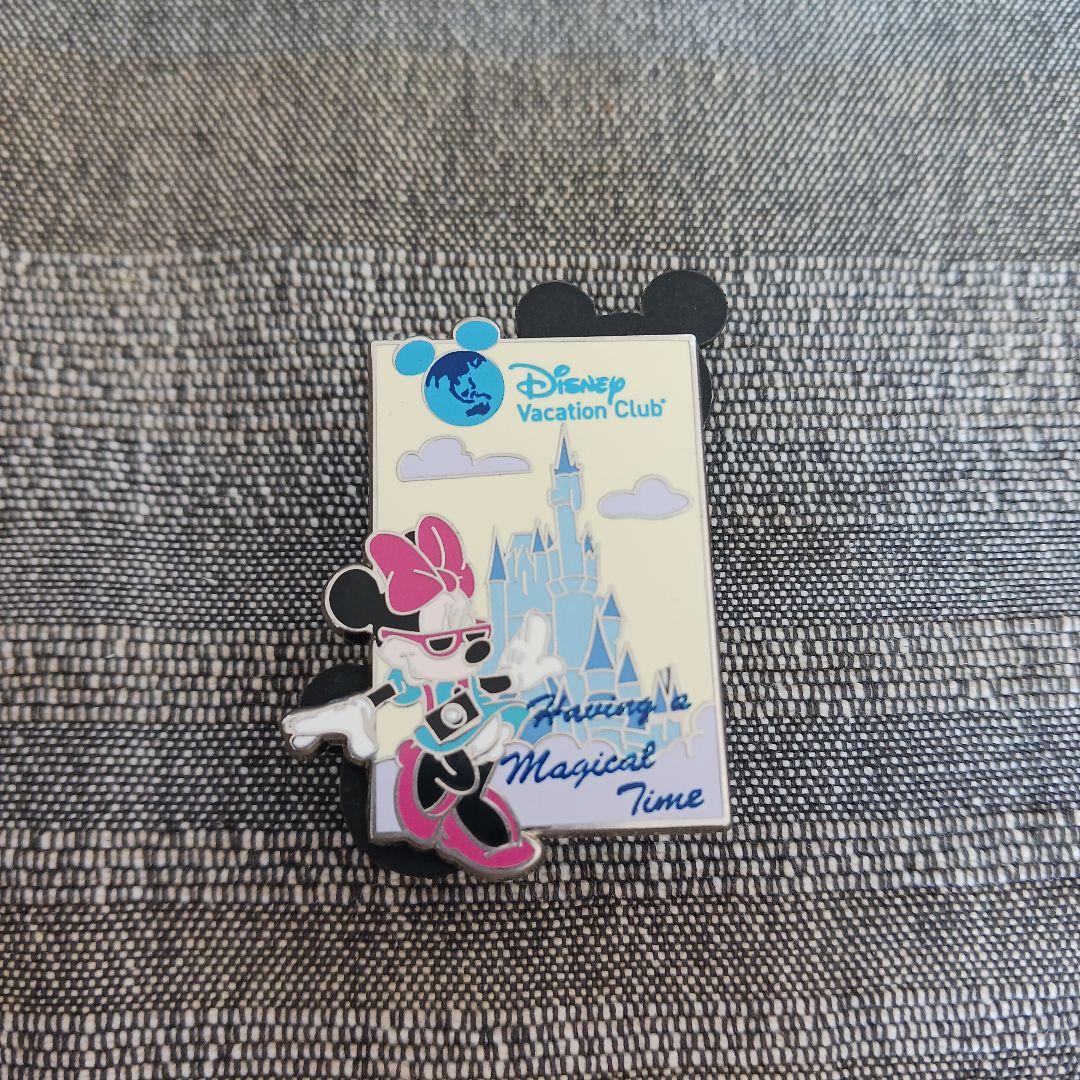 ピンバッジ　ミニーマウス　ディズニー