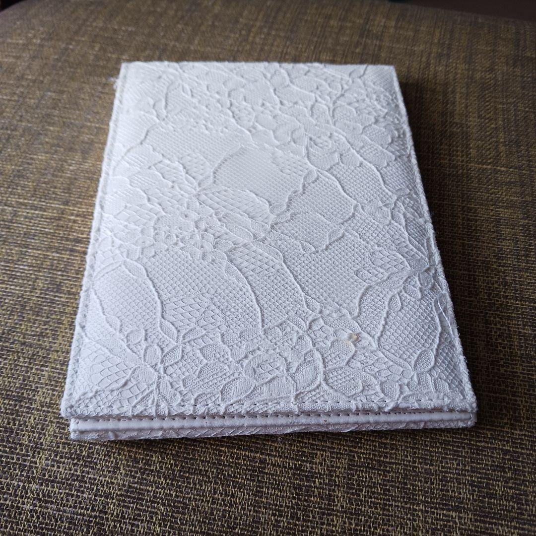 刺繍 レース 卓上 鏡 ミラー スタンド式の写真2枚目