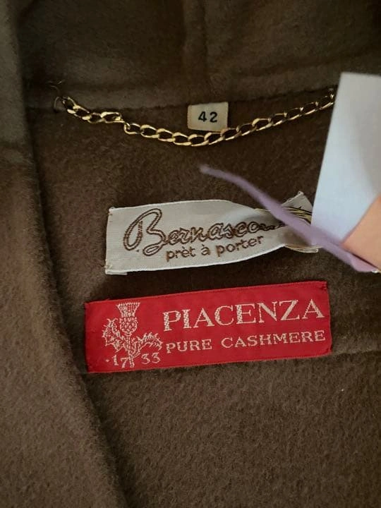 Bernasconi piacenza カシミヤ100% コートの写真3枚目