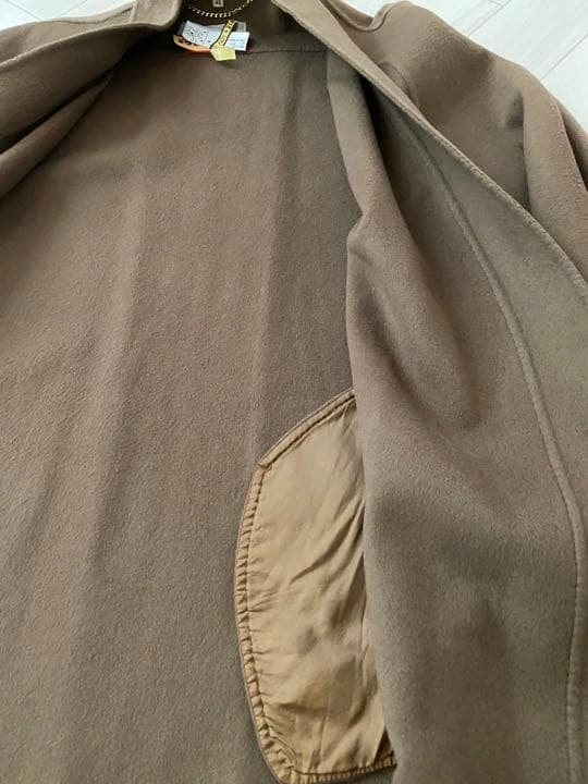 Bernasconi piacenza カシミヤ100% コートの写真4枚目
