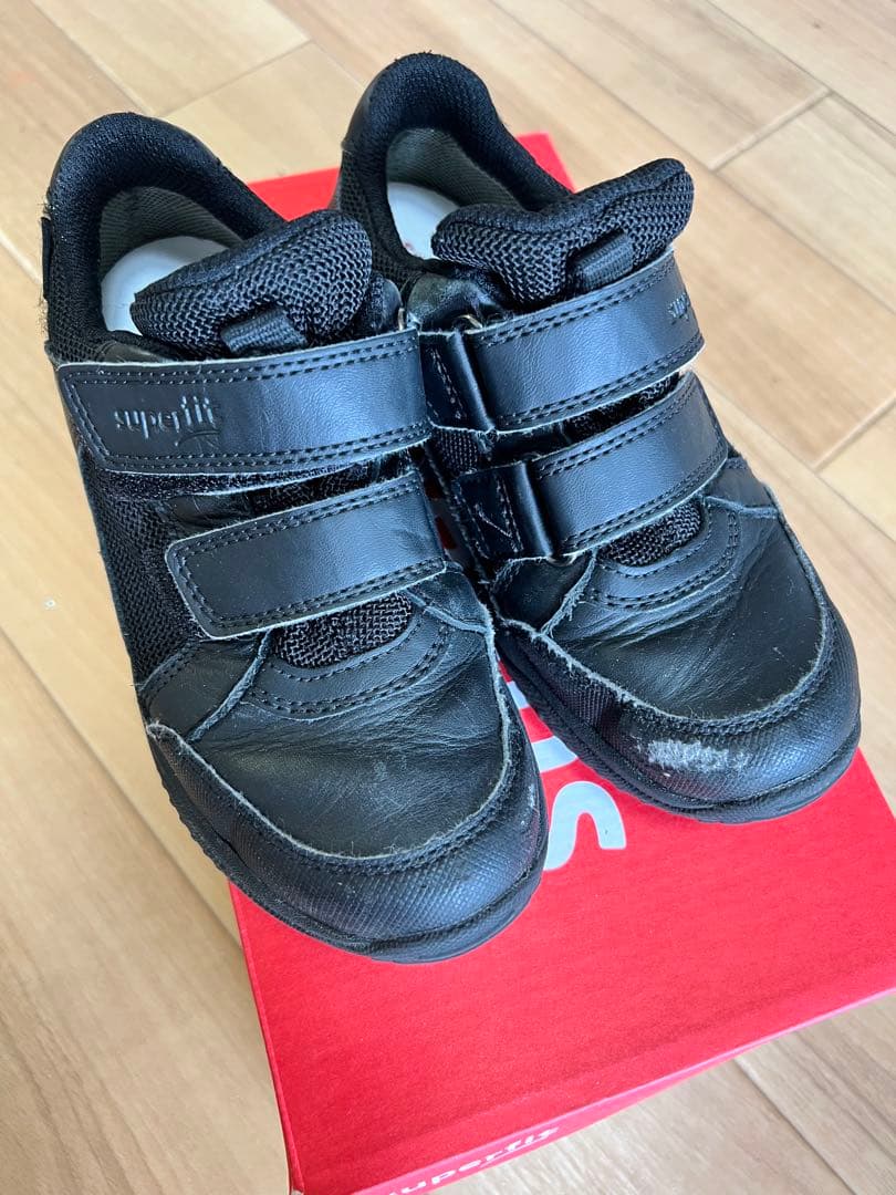superfit スニーカー 30サイズ 19.5cmの写真2枚目