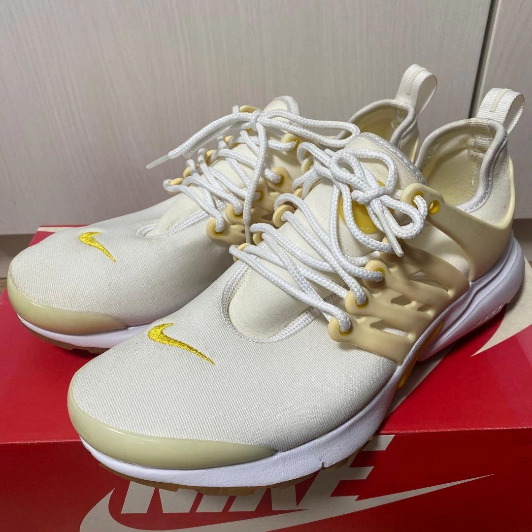NIKE AIR PRESTO スニーカー ホワイト イエローの写真3枚目