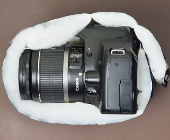 [新品] mi-na 女子用カメラケース　スリムサイズ ネイビーの写真3枚目