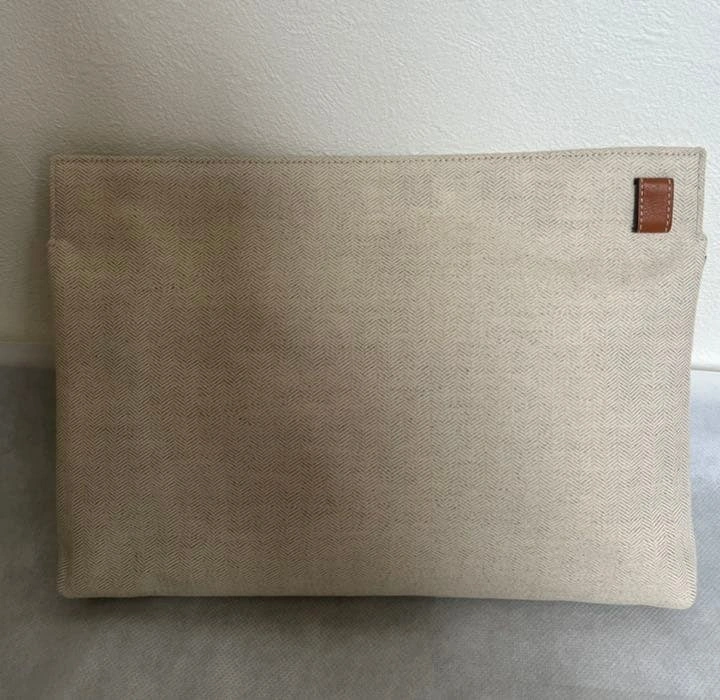 【未使用】LOEWE Tポーチ コットンキャンバスの写真3枚目
