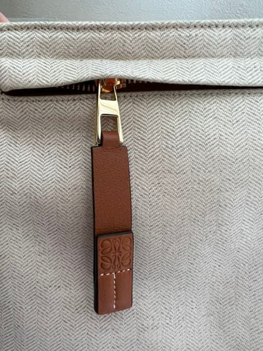 【未使用】LOEWE Tポーチ コットンキャンバスの写真6枚目