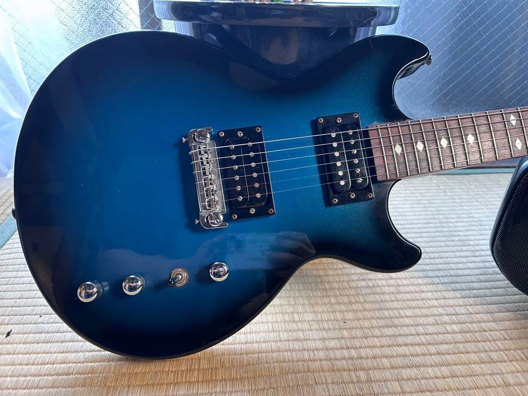 B.C. Rich Marion 日本製?Metallic Blue Burstの写真2枚目