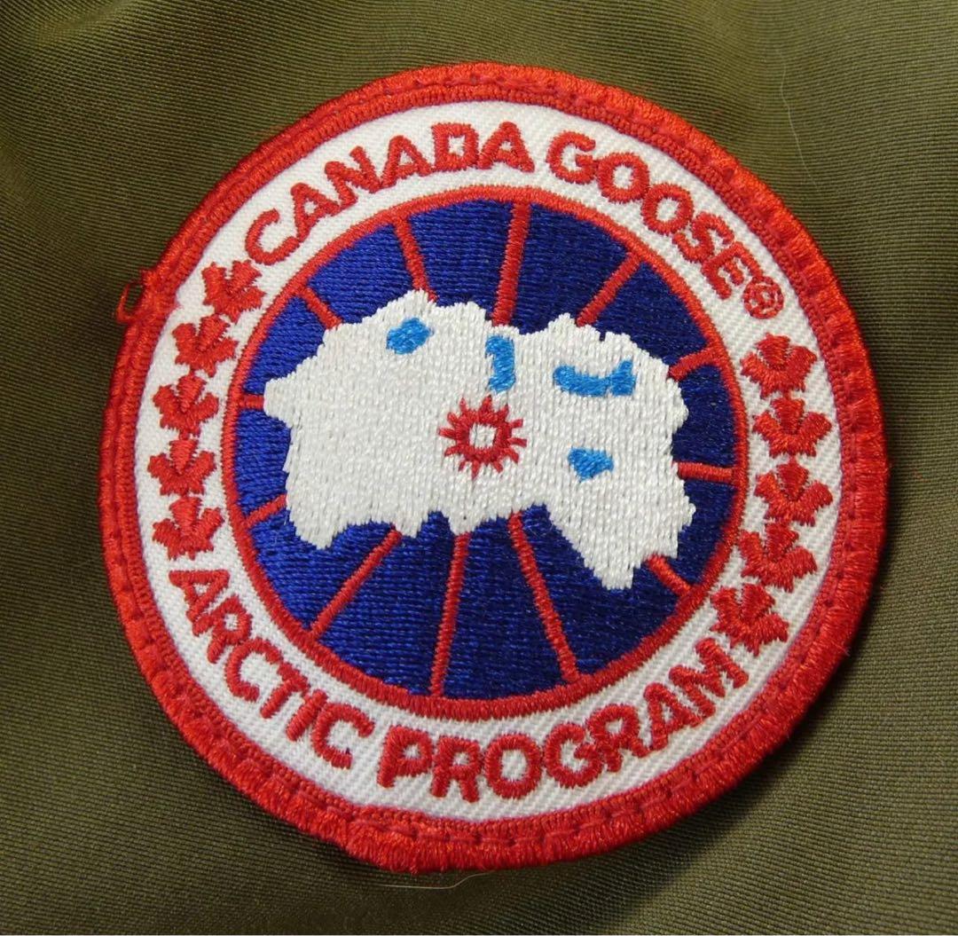 カナダグース CANADA GOOSE ダウンジャケットの写真6枚目