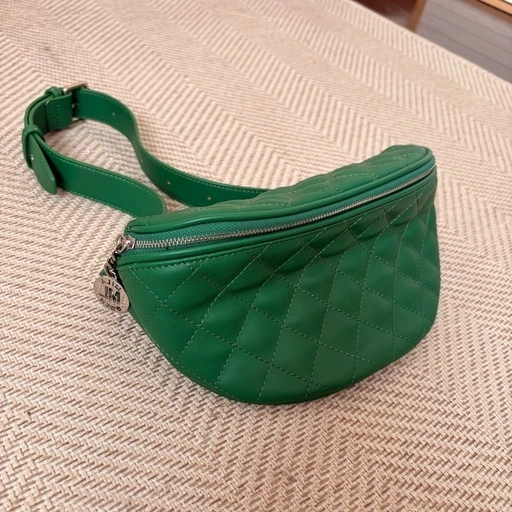 美品 Mila owen ショルダーバッグ