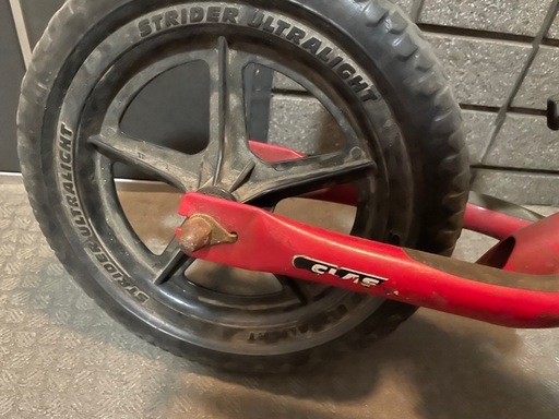 ストライダー STRIDER クラシックモデル レッド 中古　赤の写真5枚目