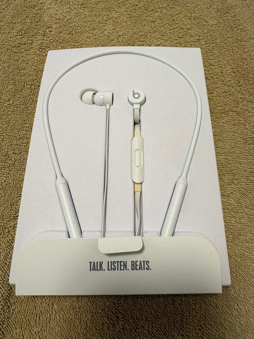 beats x ビーツ イヤホン ヘッドフォン　ジャンクの写真2枚目