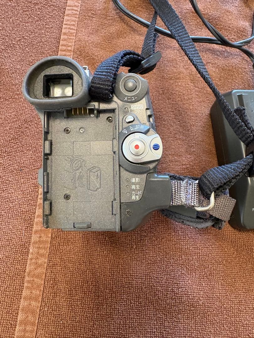Panasonic DIGICAM ビデオカメラ 100倍ズームの写真4枚目