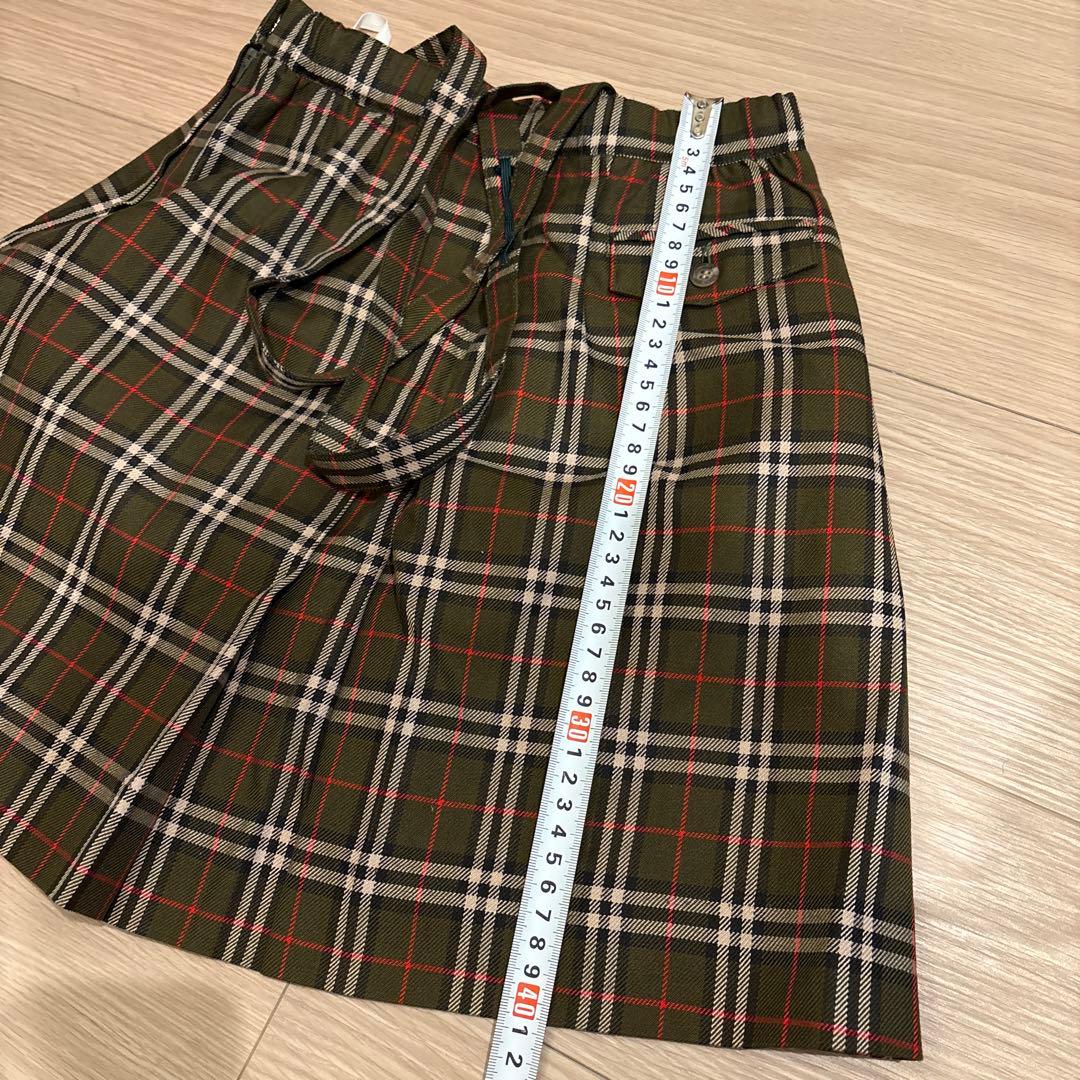 Burberrys サスペンダー付きチェックスカートの写真10枚目