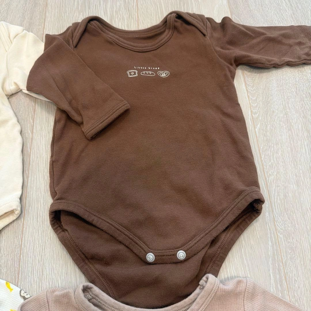 ロンパース4枚セット tete a tete 西松屋の写真3枚目