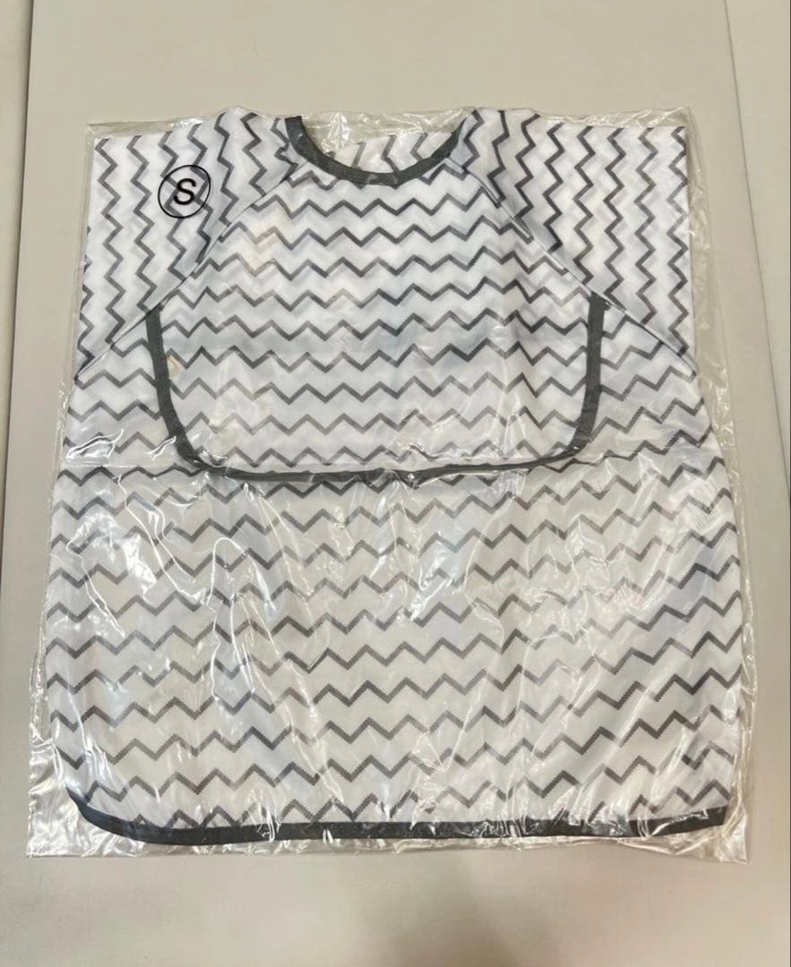 【新品】お食事エプロンの写真2枚目