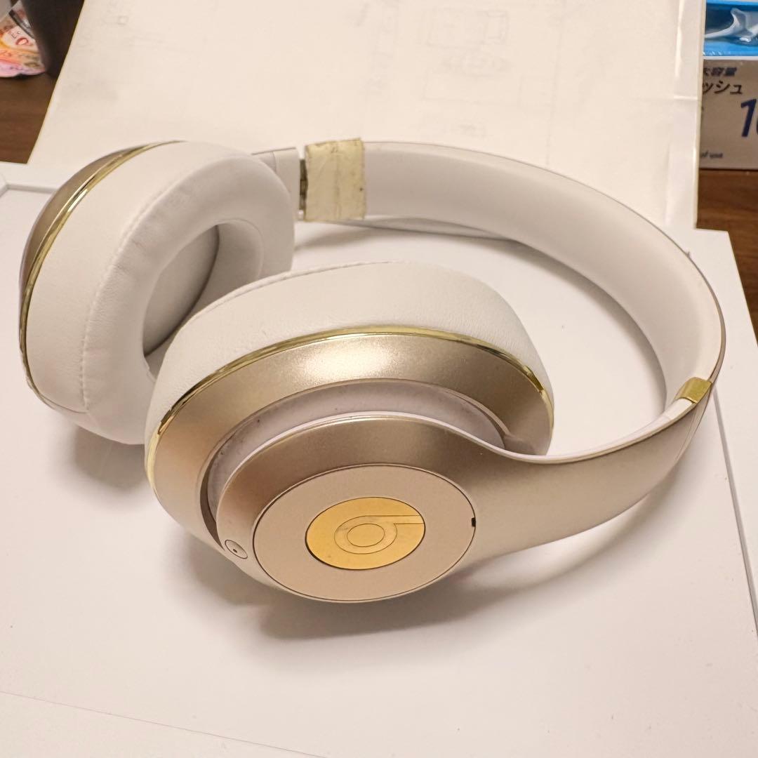 Beats ヘッドホン 本体 ホワイト ゴールド