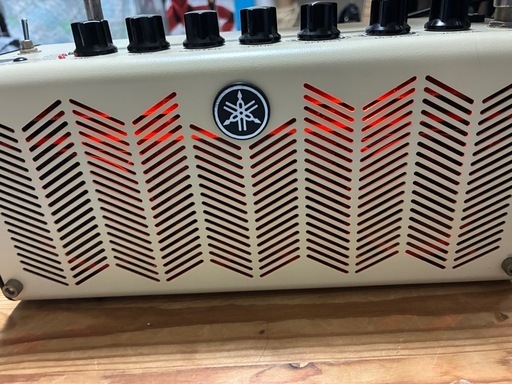 YAMAHA ヤマハギターアンプ THR5の写真2枚目