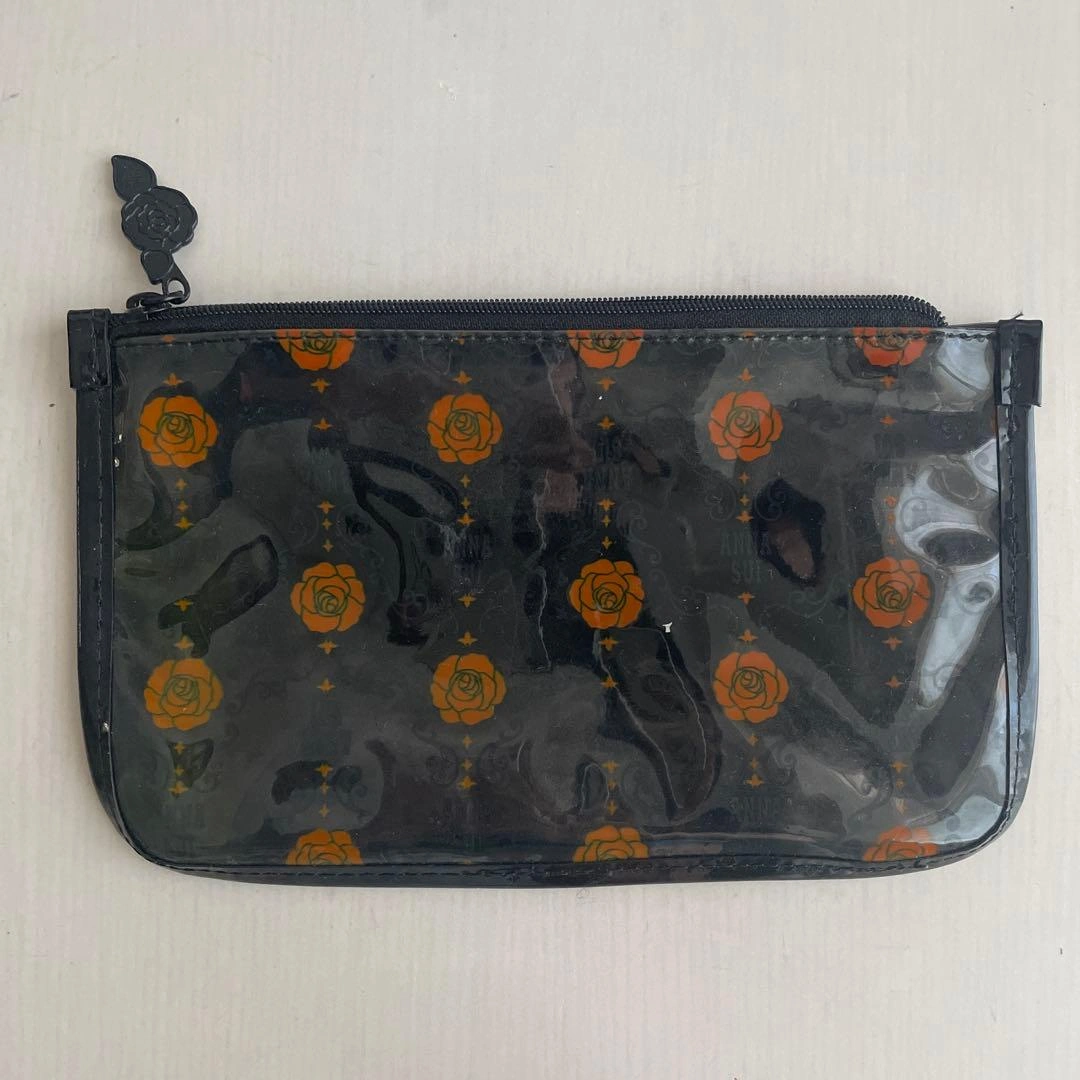 ANNA SUI ビニールポーチ ローズ柄 黒
