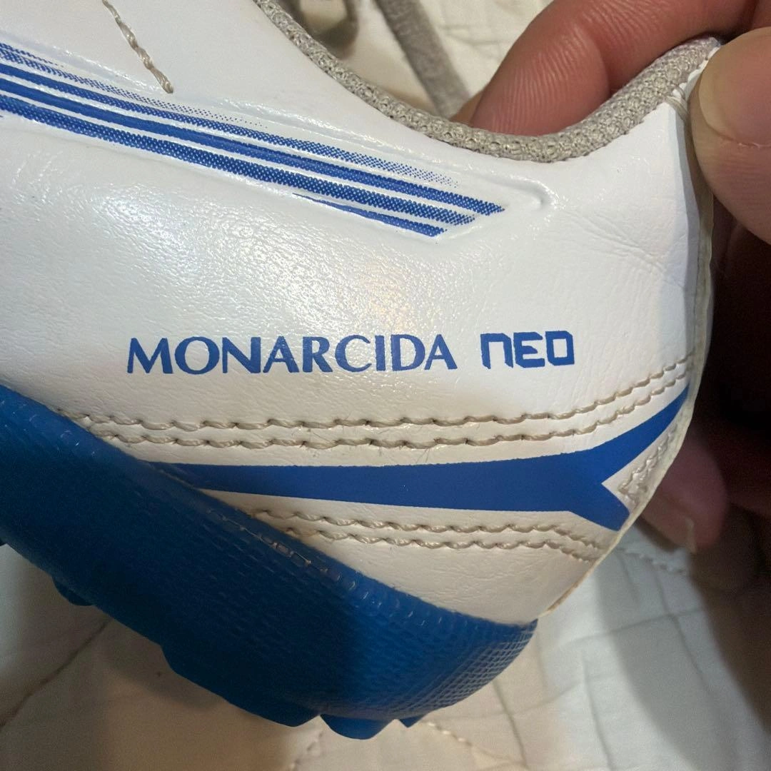 MIZUNO サッカー トレーニングシューズ ホワイト ブルーの写真4枚目