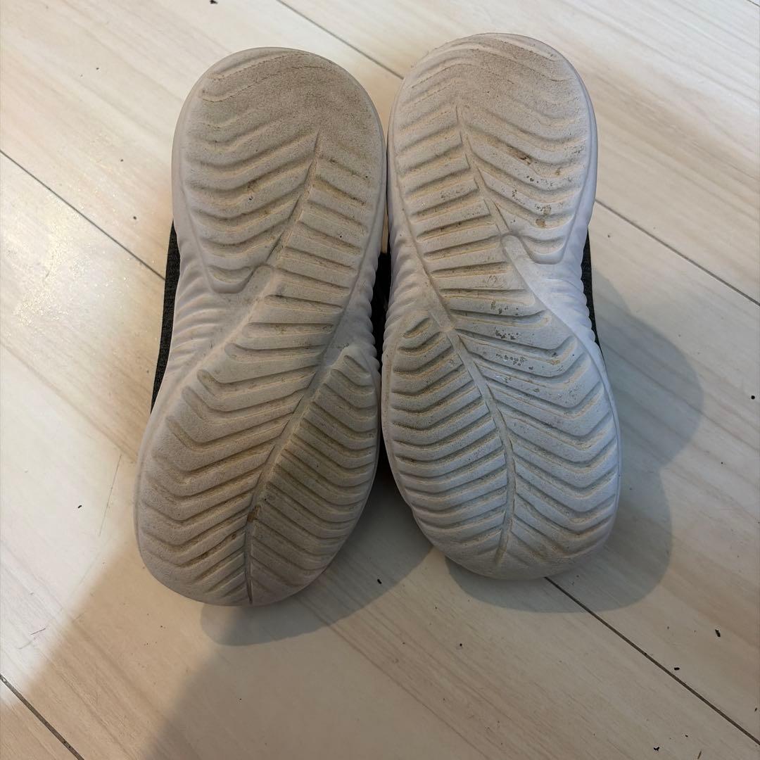 adidas キッズ スニーカー ブラック16cmの写真3枚目